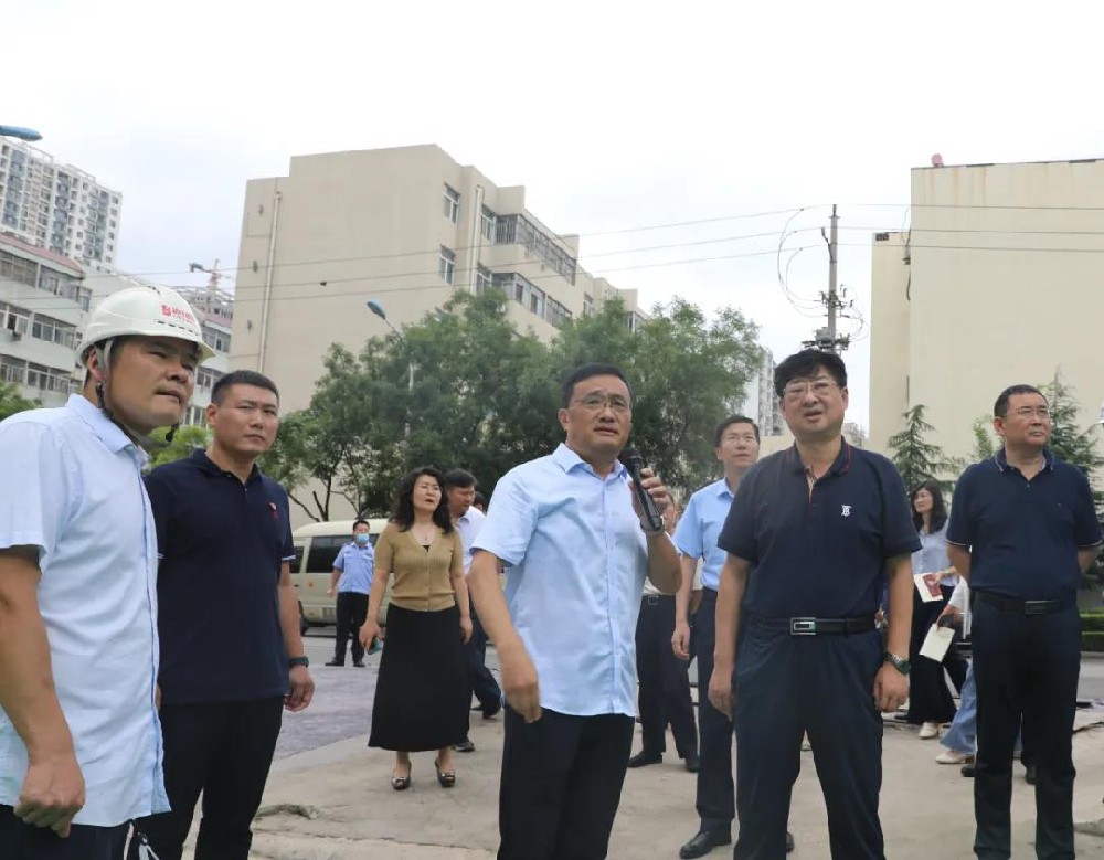 日(rì)照(zhào)經濟技(jì)術(shù)開(kāi)發區(qū)工(gōng)委書(shū)記孫立一(yī)行(xíng)到(dào)裕升利